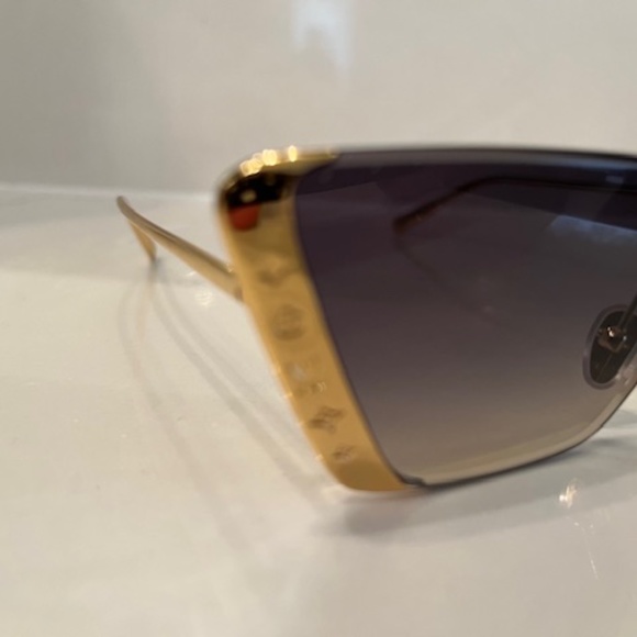 Louis Vuitton Moon Metal Cat Eye Sunglasses - Picture 7 of 10